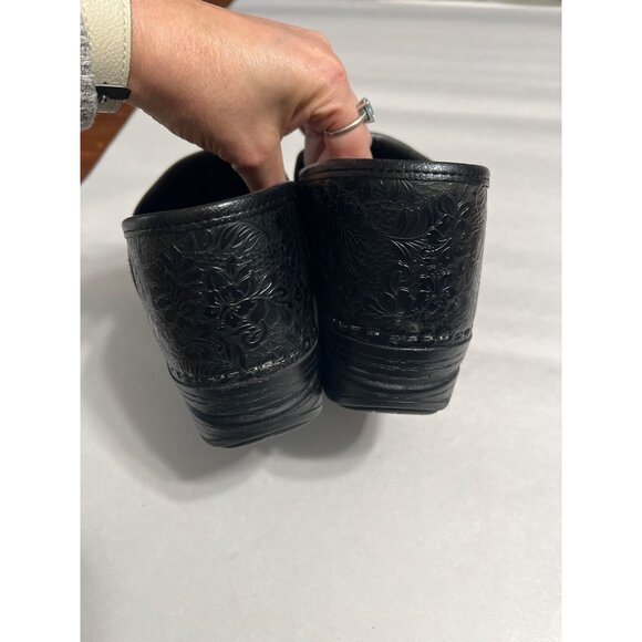 BLACK DANSKO XP CLOGS - Picture 5 of 8